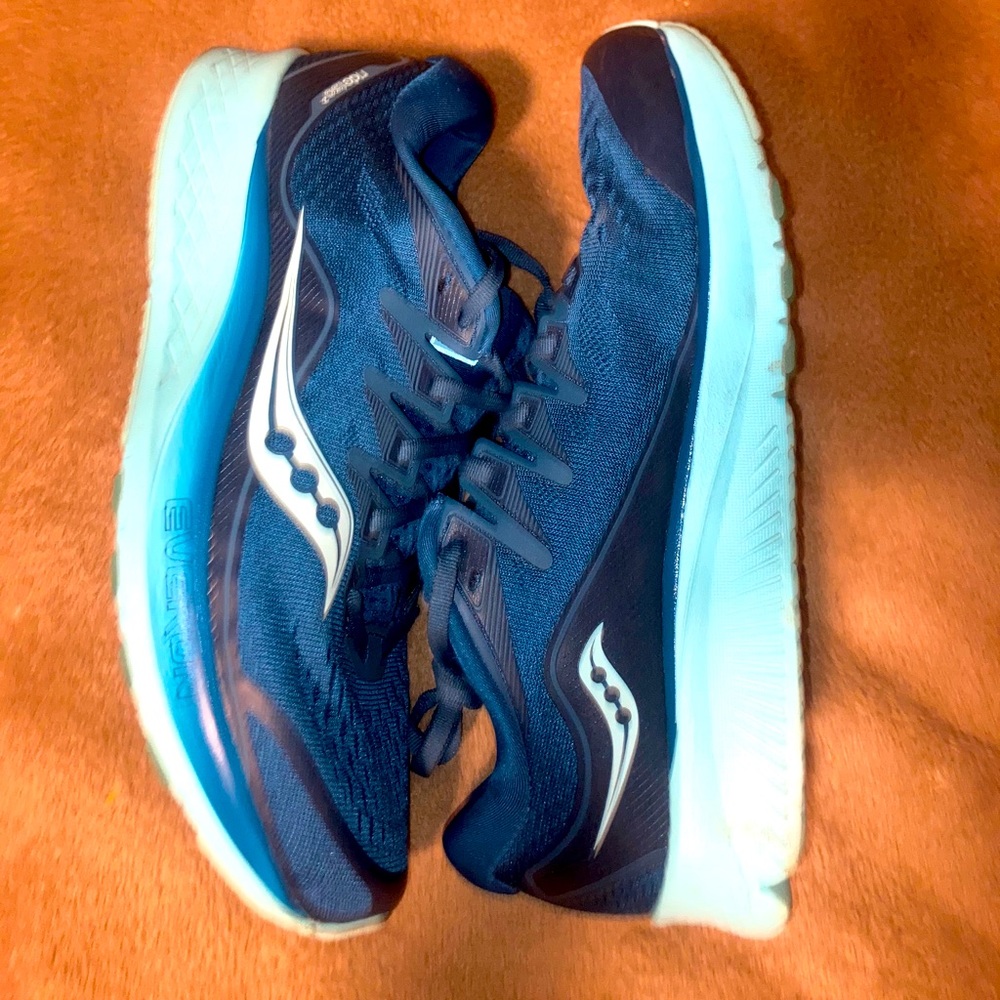 Saucony ride iso2 running shoe